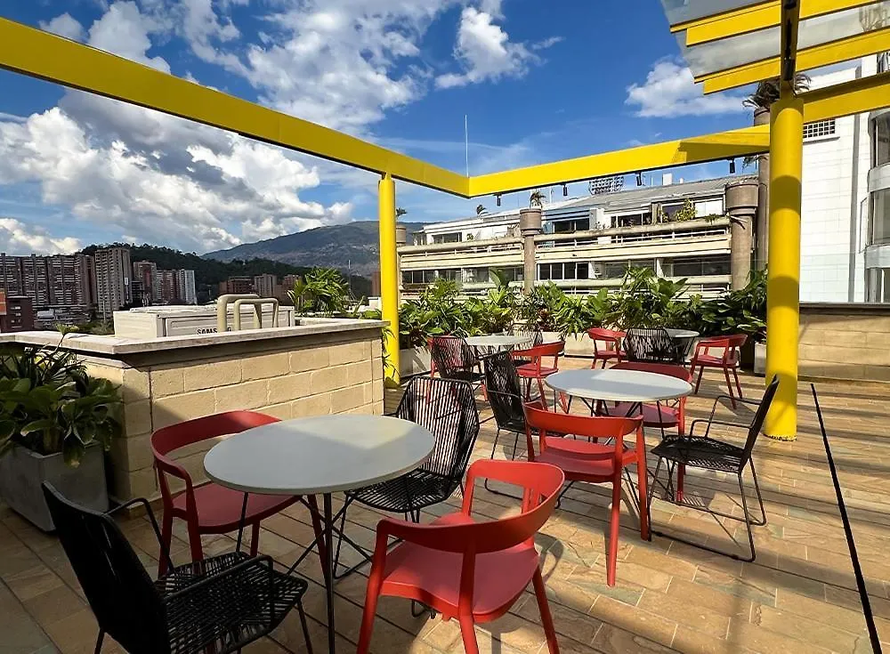 Cytrico Hotel Laureles Estadio Medellin 4*,